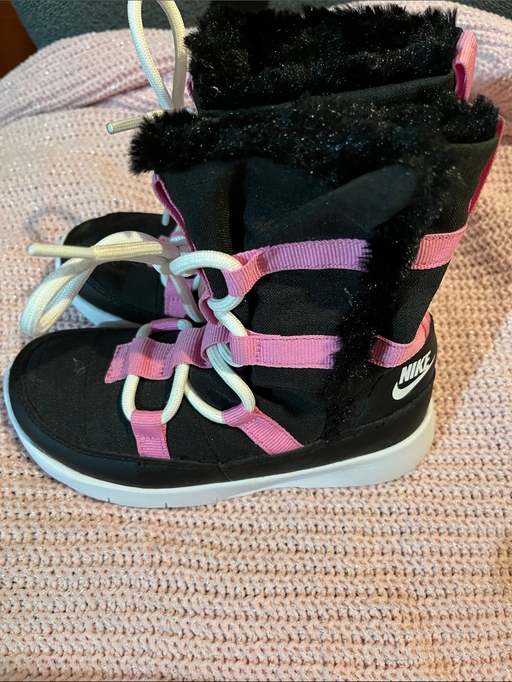 Nike Kids Black and Pink Snow Boots with Faux Fur Trim